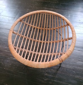 lot 5A image: Vintage Rattan TableStand