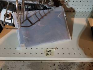 Shower rack, 8 stud guard, tealight...
