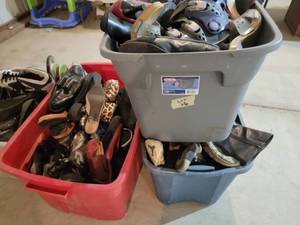 4 Big totes of Useable shoes in var...