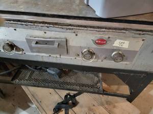 Wells flat top 4 burner stove...