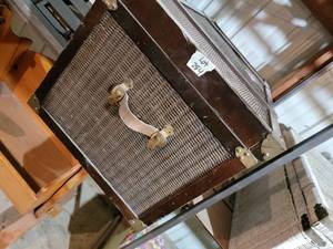 Wicker seat chest...