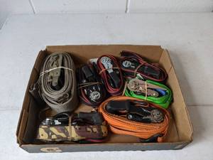 lot 72 image: Set of (7) Car Carrier Tie Down Straps w Ratchet Tow Straps