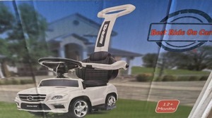 lot 82 image: Best Ride on Cars 4-in-1 Mercedes Push Car