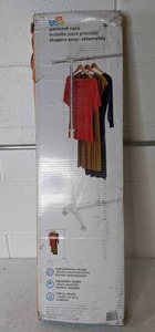 lot 263 image: Honey Can Do Adjustable Garment Rack - White
