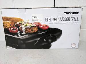 lot 204 image: Chefman Electric Smokeless Indoor Grill