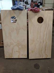 lot 112 image: Do It Yourself Regulation Size Cornhole Game