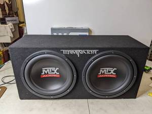 lot 272 image: MTX Terminator 1200-Watt Dual Subwoofer Enclosure