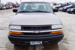 2003 Chevrolet S10 Base
