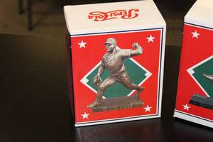 lot 23 image: Minnesota Twins Bronze Statue Lot  Jack Morris & Jim Kaat
