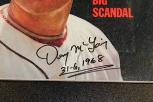 lot 51 image: 1970 Sports Illustrated Denny McLain Autograph Magazine