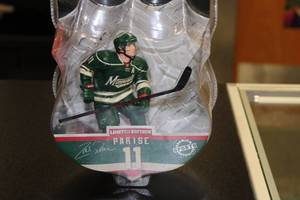 lot 88 image: Import Dragons Minnesota Wild Zach Parise Figure