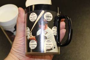 lot 94 image: Vintage 60s & 70s Minnesota Twins Cup Lot  3 Items