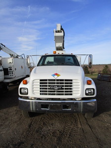 2000 Chevy C6500 De-Icing Truck