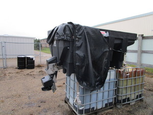 Salt Dog Spreader Box wcover & Control Module ($150 delivery to Mpls next Saturday available)