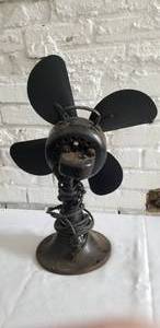 lot 44 image: Antique Table Fan by Emerson Electric