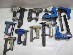 lot 424 image: Mixed lot of 10 Various Power Tools - UntestedUSED - AS-IS