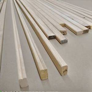 12 x 34 Red Oak Beaded Shelf Edge Moulding 150- LF (SCW10)