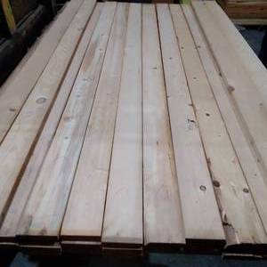 6 Pine 1x4 Boards (WH4)