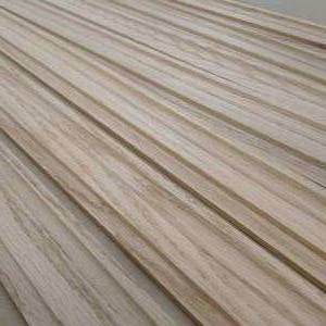 34 x 1 58 Red Oak Base Cap Moulding 45 LF (SCE15)