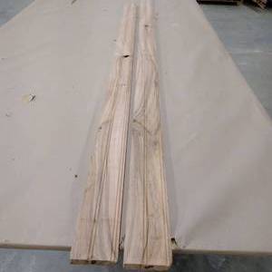 34 x 3 12 Figured Cherry Beaded Wainscot T&G 14 LF (SCE31)