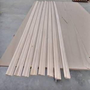 1316 x 2 516 Elm Picture Rail Moulding 64 LF (SCE42)
