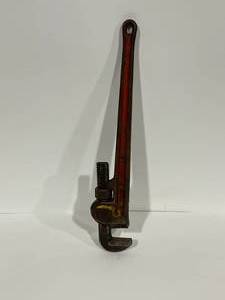 24 Pipe Wrench