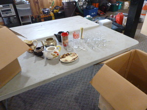 Lot of Kitchen Items