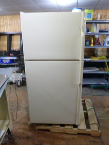 Maytag Plus RefrigeratorFreezer