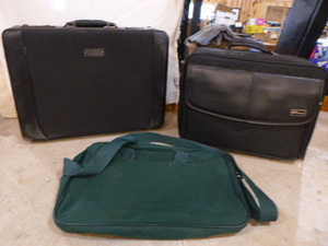 2 Brief Cases