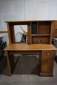 computer desk