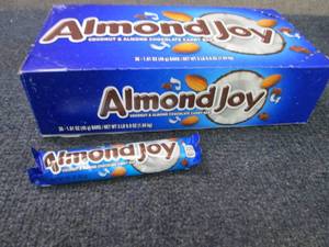 Box of 36 - 1.61 oz Almond Joy Cand...