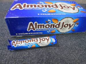 Box of 36 - 1.61 oz Almond Joy Cand...