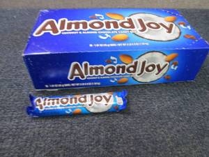 Box of 36 - 1.61 oz Almond Joy Cand...
