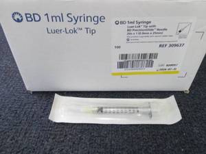 Box of 100 BD Syringes with Hypoder...