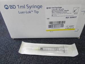 Box of 100 BD Syringes with Hypoder...