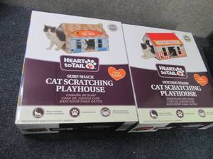 2 Heart to Tail Catscratching PlayH...