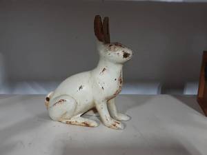 Larger Hubley Cast Iron RabbitDoor Stop Bank-11 Tall