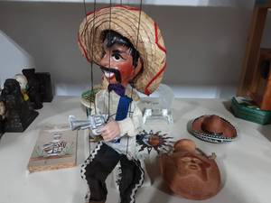 Marionette, Handcrafted Pottery, & Other Mexico Souvenirs