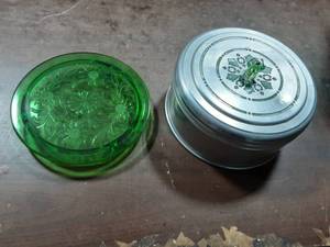 Vintage Green Glass, 10 Cake Plate & Aluminum Cake Cover With Green Knob