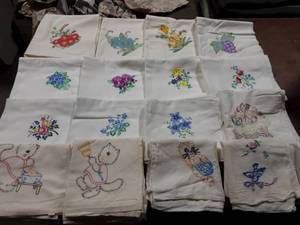 Lot Of 16 Flour Sack Dish Towels (Most Are New-2 Used)