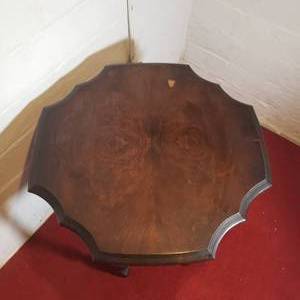 Elegant Six-Leg Victorian console  Table