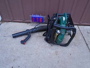 Lesco back pack blower for parts or repair. Not running. As shown.
