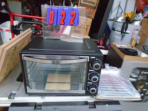 Chefs Mark counter top oven. New in box. As shown.