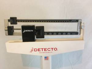 lot 11 image: Detecto Mechanical Weighing Scale
