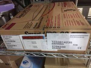 lot 21 image: MSRP $300 NEW Smart-UPSSC450VA120V&nbspAPC Smart-UPS SC 450VA 120V&nbspProfessional Grade Uninterruptible Power Supply Prevent Blackouts Brownouts Sags & Surges From Reaching Your Valuable Equipment