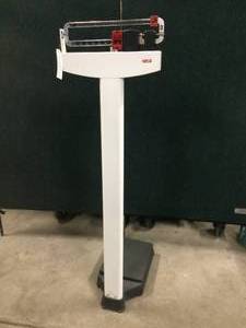 lot 22 image: Seca 700 Mechanical Balance Beam Patient Weighing Scale