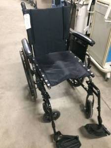 lot 32 image: Invacare 9000 XT High Performace Lighter Weight Wheelchair