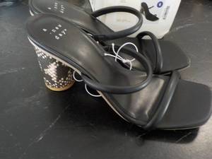 A New day size 6 Shoes...