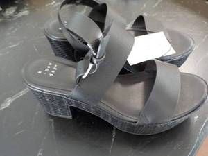 A New Day size 7 Shoes...