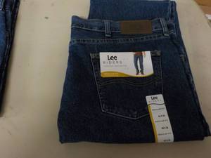 Lee Riders size 42 x 32 Jeans...